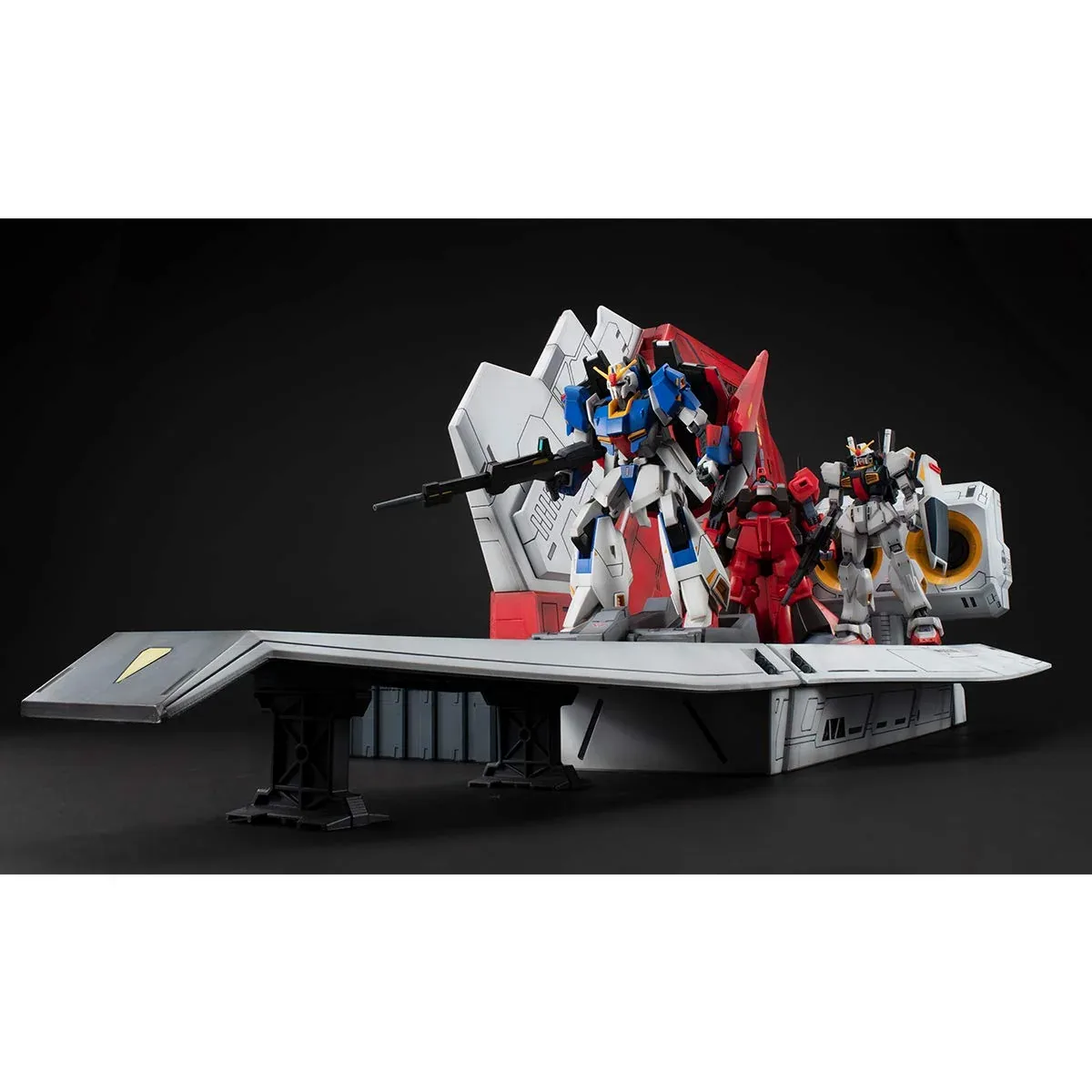 Megahouse Realistic Model Z Gundam 1/144 HGUC Argama Catapult Deck - Image 2